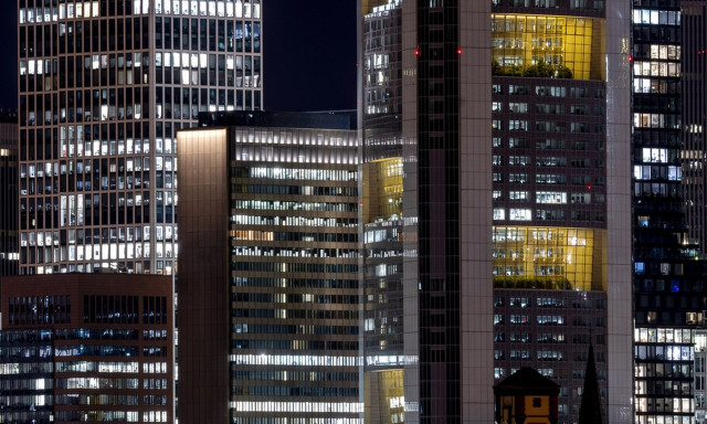 «Πρωταθλήτρια» στη γραφειοκρατία η Γερμανία - 4 μήνες για μία επιχειρηματική άδεια