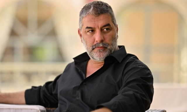 Βασίλης Μπισμπίκης: Η flashback φωτογραφία από το 1996 - Αγνώριστος στα 19 του χρόνια