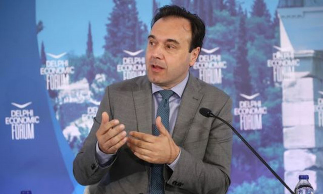 Τεχνητή νοημοσύνη στο Δημόσιο: Οι 6.000 ερωτήσεις ημερησίως στον Ψηφιακό Βοηθό