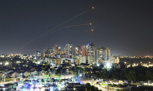 Ξεκινά η ιρανική επίθεση: Στρατιωτικά drones απογειώθηκαν με κατεύθυνση το Ισραήλ