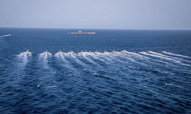 Πληροφορίες για κατάληψη πλοίου στα Στενά του Ορμούζ