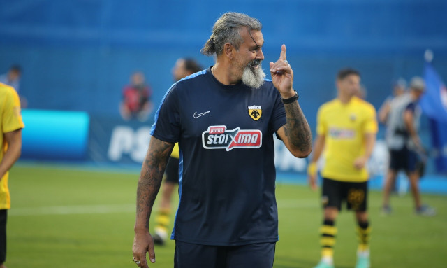 AEK: «Βάζω τον Θεό πάνω από το ποδόσφαιρο» - Ο Ρόα θυμήθησε το «όχι» στη Μάντσεστερ Γιουνάιτεντ