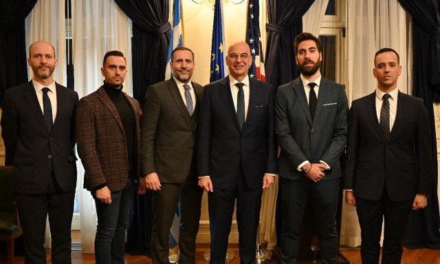 Δένδιας προς ομογενείς στη Βοστώνη: «Η χώρα μας βρίσκεται σε ένα πολύ σημαντικό σταυροδρόμι»