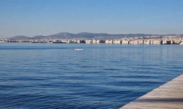 Σε 52χρονη αλλοδαπή ανήκει η σορός που εντοπίστηκε στη θάλασσα στη Νέα Παραλία