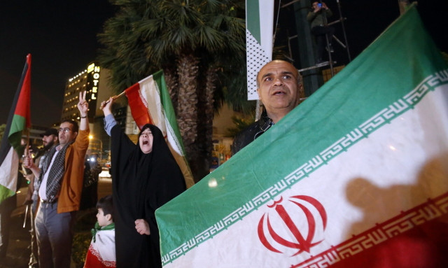 Το Ιράν απειλεί τις ΗΠΑ: Αν βοηθήσετε το Ισραήλ θα χτυπήσουμε αμερικανικούς στόχους