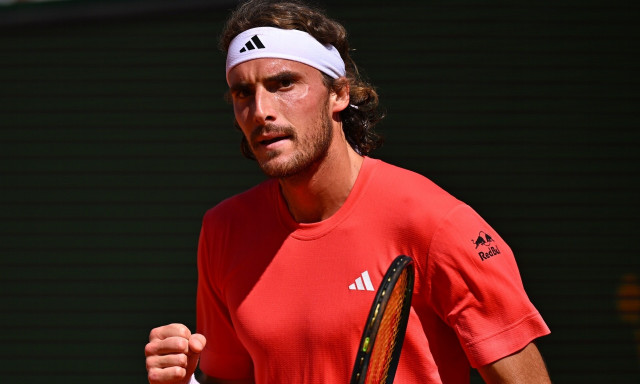 Τένις: Τσιτσιπάς μαγεία, «κατάπιε» τον Ρουντ και το σήκωσε στο Μόντε Κάρλο!