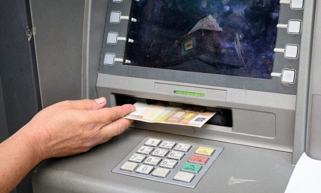 Τράπεζες: Πότε κατεβάζουν ρολα - Πότε θα ανοίξουν