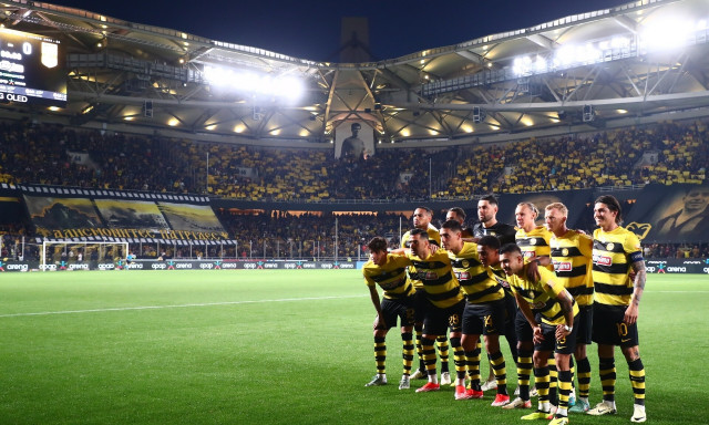 ΑΕΚ – Άρης: To εντυπωσιακό κορεό σε όλη την «OPAP Arena» για τα 100 χρόνια (video)