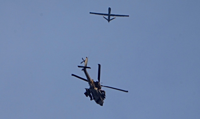 «Αναχαιτίσαμε drones του Ιράν για να διασφαλίσουμε τη νόμιμη άμυνα των βάσεών μας», λέει η Γαλλία