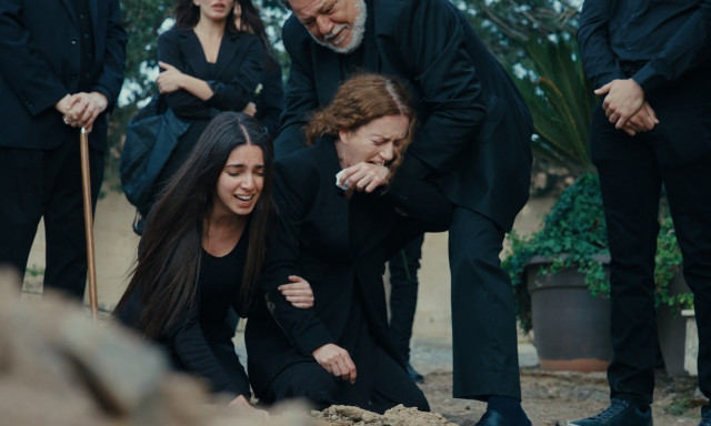 Γη της ελιάς - Spoiler: Το πένθος και η οδύνη τυλίγουν τους ήρωες της Μάνης