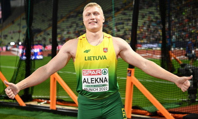 Μυθική επίδοση: Καταρρίφθηκε το παλιότερο παγκόσμιο ρεκόρ στίβου στους άνδρες!