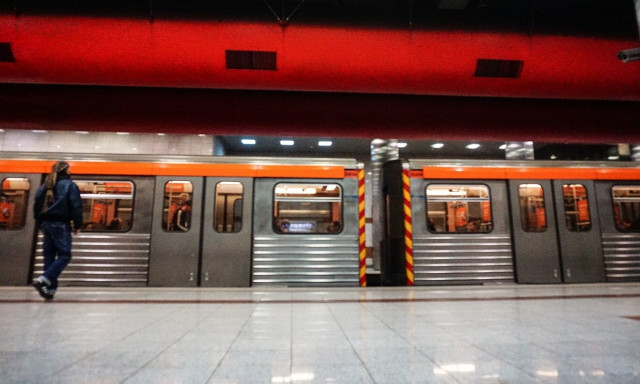 Απεργία στις 17 Απριλίου: Τραβούν χειρόφρενο μετρό και τρένα - Τι θα γίνει με ταξί και λεωφορεία