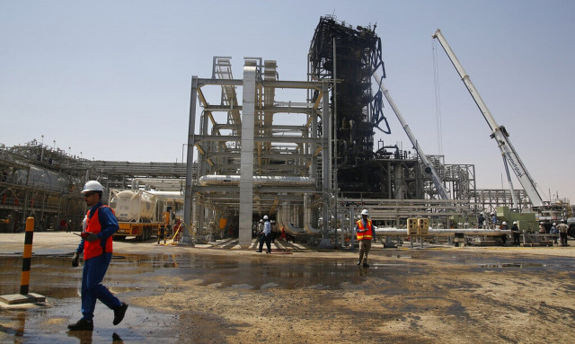 Πέφτει το πετρέλαιο - Οι αγορές «σταθμίζουν» τη νέα κρίση στη Μέση Ανατολή