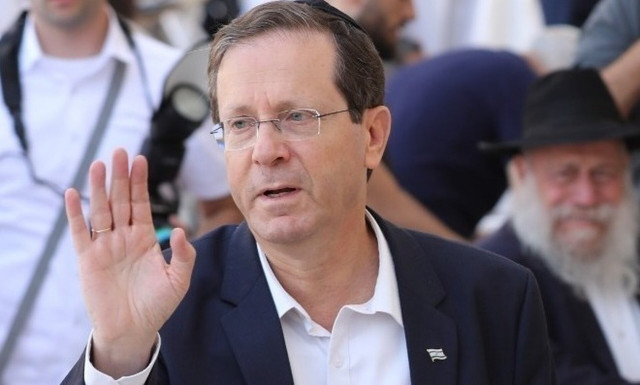 Πρόεδρος Ισραήλ: «Προστατεύουμε την Ευρώπη από την ‘αυτοκρατορία του κακού»