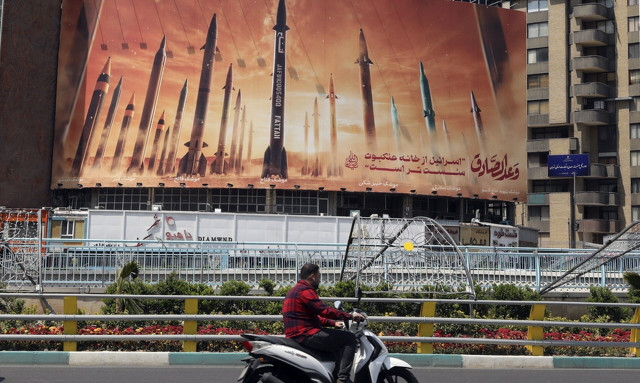 Αποκαλυπτική δημοσκόπηση: Τι πιστεύουν οι Ισραηλινοί για τα αντίποινα στην ιρανική επίθεση;