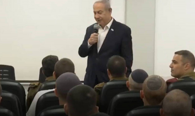 Νετανιάχου: Το Ιράν πίσω από όλους τους τρομοκράτες, θα νικήσουμε - Εξερράγησαν drones