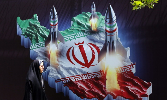 Πολεμικός «πυρετός» στη Μέση Ανατολή: Πέντε αναλυτές δίνουν απαντήσεις για τα αντίποινα του Ισραήλ