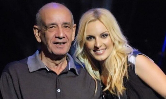 Συγκινεί η Πέγκυ Ζήνα για τον Δημήτρη Μητροπάνο: «Σε κουβαλάω στην ψυχή μου κάθε μέρα βουνό μου»