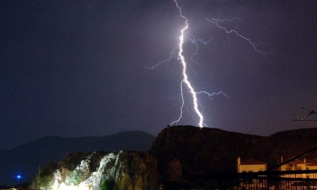 Καιρός: Οι 5 περιοχές που κινδυνεύουν με πλημμυρικά φαινόμενα τις επόμενες ώρες