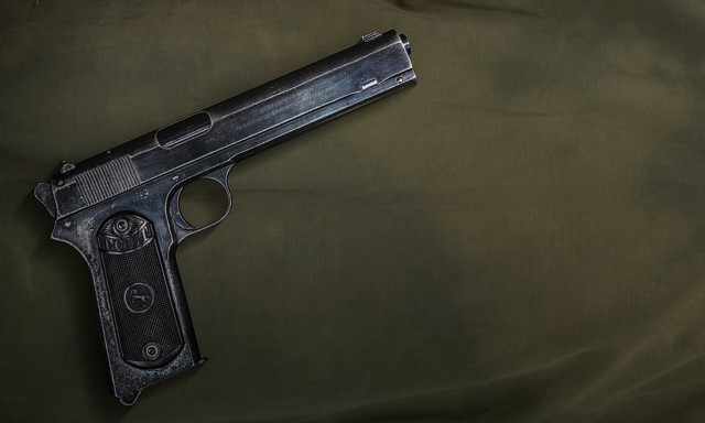 Βγήκαν τα όπλα στο Λασίθι: Καρτέρι και πυροβολισμοί για τα μάτια μιας γυναίκας