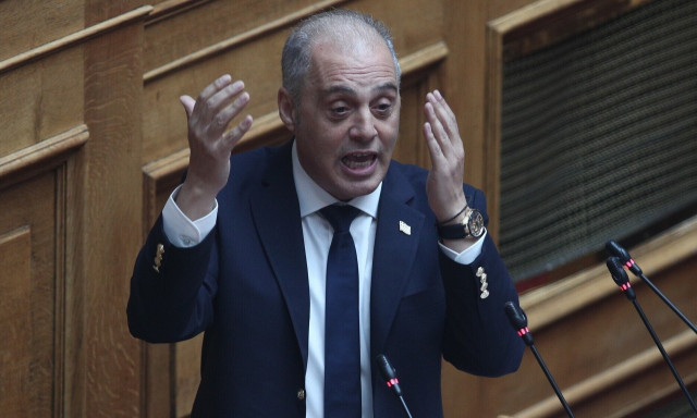 Βουλή: Η Επιτροπή Κοινοβουλευτικής Δεοντολογίας εισηγείται την άρση ασυλίας του Βελόπουλου