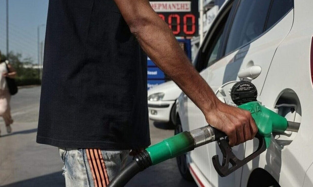 ΑΑΔΕ: E-mail σε πρατήρια καυσίμων για υποβολή αρχείων λόγω δέουσας επιμέλειας