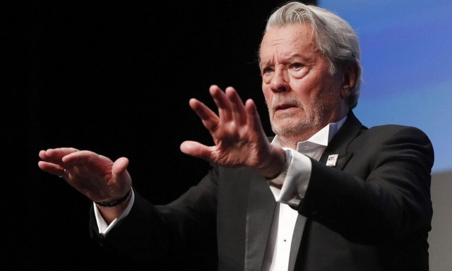 Ουκρανία: Παράσημο στον Αλέν Ντελόν για την υποστήριξή του στη χώρα