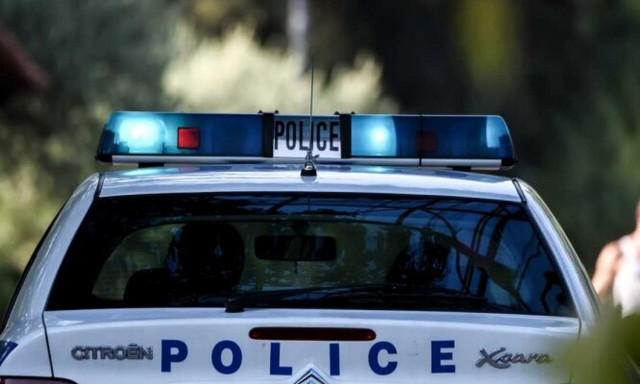 Νίσυρος: Η απάντηση της ΕΛ.ΑΣ. για τον αλλοδαπό πατέρα που κινδυνεύει με απέλαση