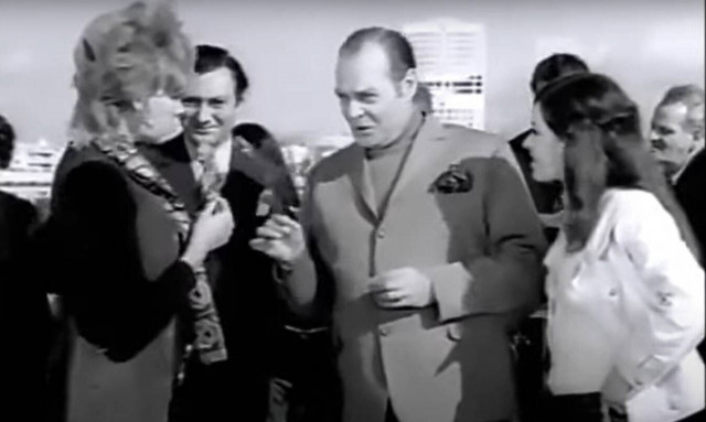 Όταν ο Λάμπρος Κωνσταντάρας εξυμνούσε το ρόδο του Ισφαχάν