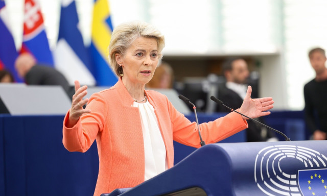 Ούρσουλα φον ντερ Λάιεν για τη νέα βοήθεια των ΗΠΑ στην Ουκρανία