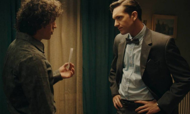 Το ναυάγιο - Spoiler: Ένας μυστηριώδης άνδρας κάνει την εμφάνισή του στη δουλειά του Μιχάλη