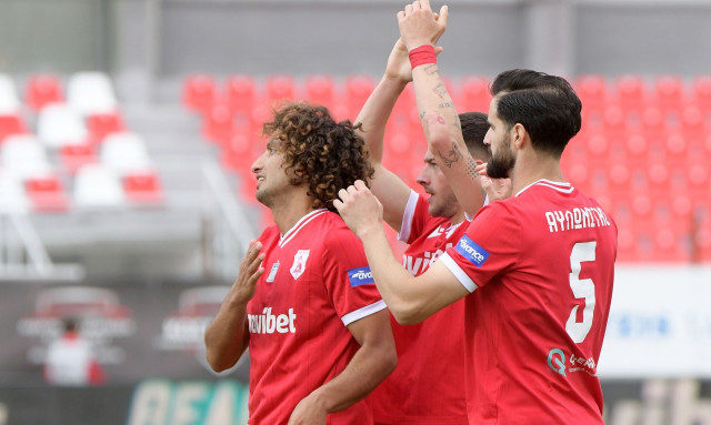 Super League, Πανσερραϊκός-ΠΑΣ Γιάννινα 2-1: Σώθηκε και μαθηματικά