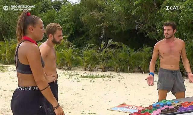 Survivor: Έξαλλος ο Ντάνιελ με την Ασημίνα - «Πηγαίνεις πάνω στην κατασκευή την ώρα που παίζω»