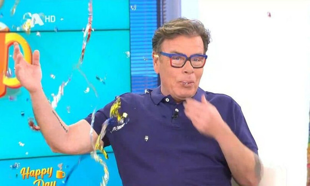 Δημήτρης Παπανώτας: Επέστρεψε στο Happy Day μετά την αποχώρηση από τον ΣΥΡΙΖΑ - Η ατάκα Τσιμτσιλή