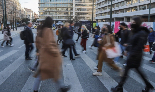 Αυξάνονται τα όρια ηλικίας συνταξιοδότησης κατά 1,5 έτος - Μεγαλύτερη αύξηση στις γυναίκες