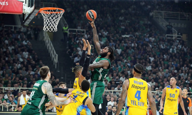 Παναθηναϊκός AKTOR: "Πληγώθηκε" από τα λάθη του και από τους διαιτητές και break η Μακάμπι