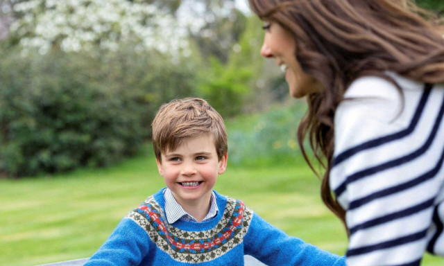 Πρίγκιπας Λούις: Η φωτογραφία γενεθλίων που τράβηξε η Κέιτ Μίντλετον – Σήμερα κλείνει τα έξι