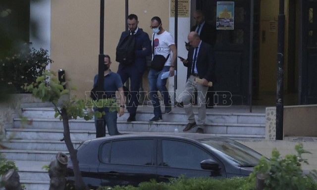 Απολογείται αύριο για κακούργημα ο Κωνσταντίνος Φλώρος - Παραμένει υπό κράτηση