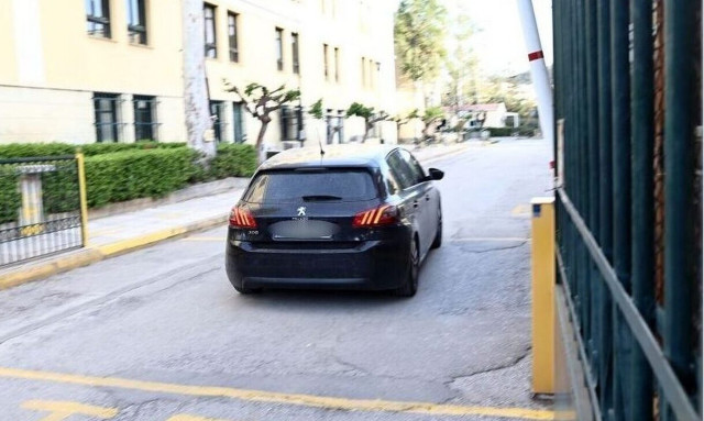 Στον εισαγγελέα ο Κωνσταντίνος Φλώρος - Δίωξη για κακούργημα, παραπέμφθηκε στον ανακριτή