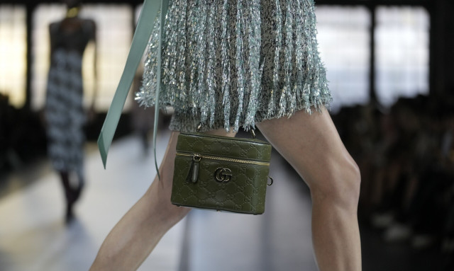 Γυρίζουν την πλάτη στην Gucci οι πλούσιοι της Ασίας