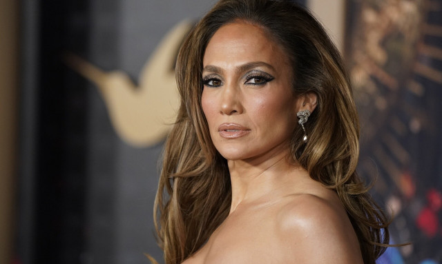 Netflix: H Τζένιφερ Λόπεζ μπαίνει σε μπελάδες στο τρέιλερ της νέας της ταινίας