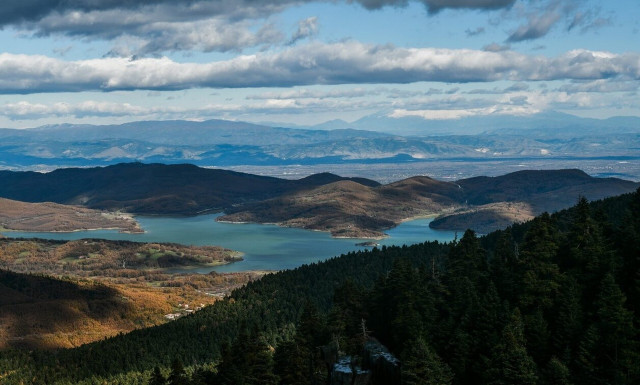 Καιρός αύριο: Πτώση της θερμοκρασίας με τοπικές βροχές - Στα Δωδεκάνησα η αφρικανική σκόνη