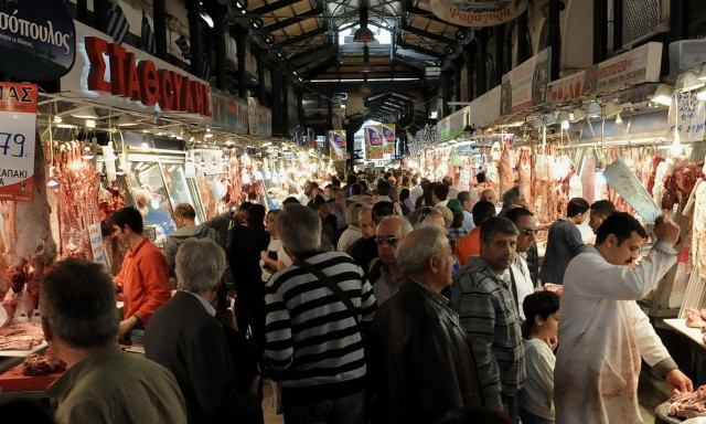 Πρεμιέρα σήμερα για το «Καλάθι του Πάσχα» – Ποια προϊόντα περιλαμβάνει