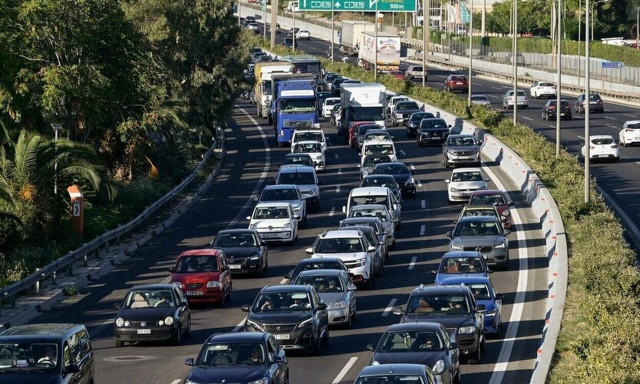 Κίνηση τώρα: «Φρακαρισμένος» ο Κηφισός - Καθυστερήσεις σε κεντρικές αρτηρίες