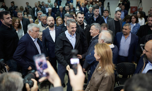 Ο Κυριάκος Μητσοτάκης θα «σηκώσει» το βάρος του προεκλογικού αγώνα