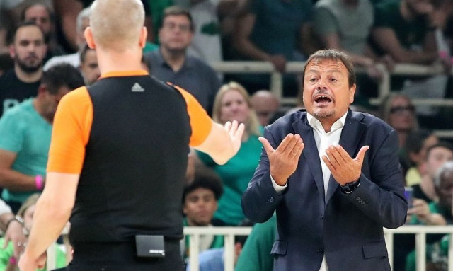 Παναθηναϊκός AKTOR - Μακάμπι: Ο Γουόρνικ δικαιώνει τον Αταμάν για τα διαιτητικά λάθη στο Game 1