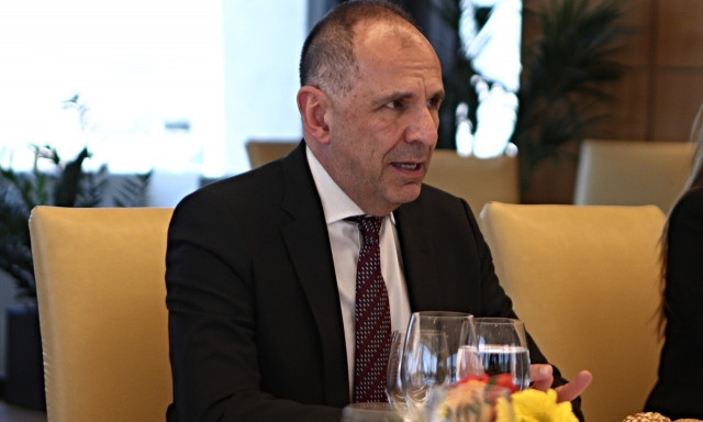 'Greece maintains traditional ties with the Gulf states,' Gerapetritis tells ERT