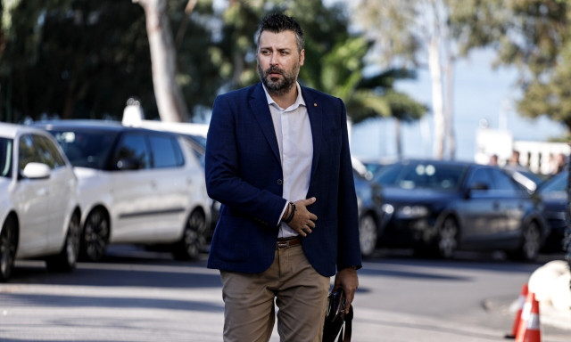 Γιάννης Καλλιάνος: «Δεν είναι καλά ψυχολογικά, έχουν στερέψει τα δάκρυα» – Συγκλονίζει η σύζυγός του