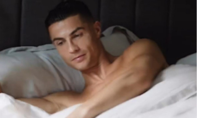 Κριστιάνο Ρονάλντο: Η περίεργη ρουτίνα στον ύπνο του - Ο λόγος που κοιμάται 5 με 6 φορές τη μέρα