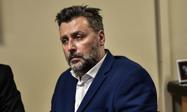 Σύζυγος Γιάννη Καλλιάνου: «Δεν είναι τρελός, μας έλεγε ο γιατρός ότι πάμε καλά»